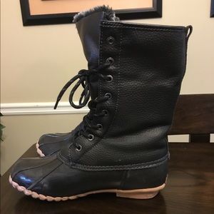 Black & Tan Duck Boots